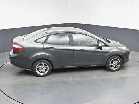 Used 2017 Ford Fiesta SE FWD image 25