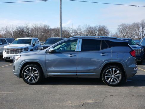 Used 2018 GMC Terrain Denali w/ Advanced Safety Package image 4