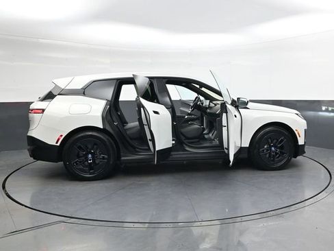 Used 2024 BMW iX xDrive50 w/ Premium Package image 36