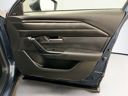 Used 2025 MAZDA CX-50 AWD 2.5 Hybrid w/ Premium Pkg image 35