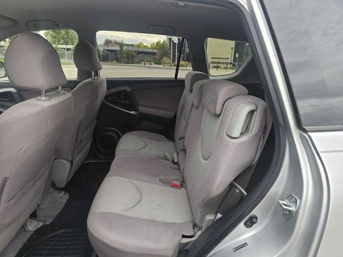 Used 2006 Toyota RAV4 4WD image 21