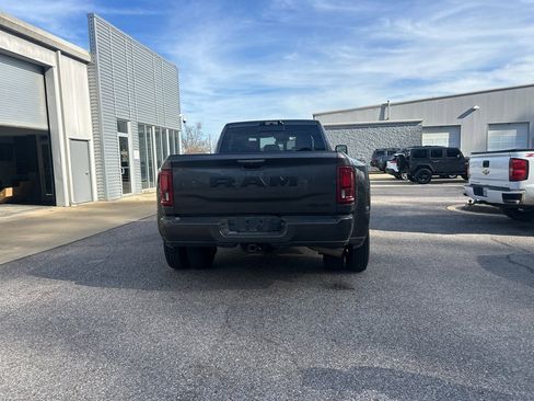 Used 2025 RAM 3500 Laramie image 4