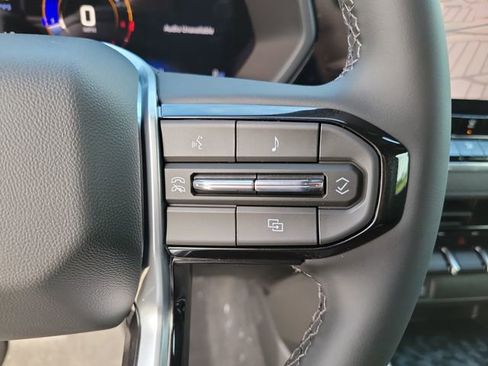 New 2026 Chevrolet Colorado W/T RWD image 25