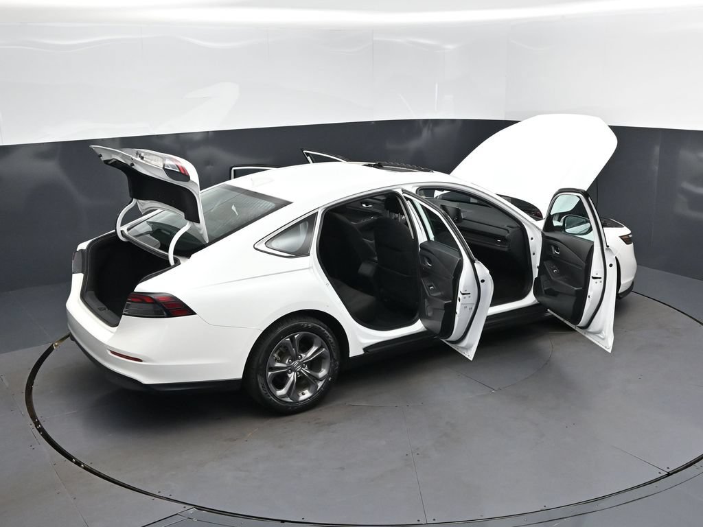 Used 2024 Honda Accord EX image 49