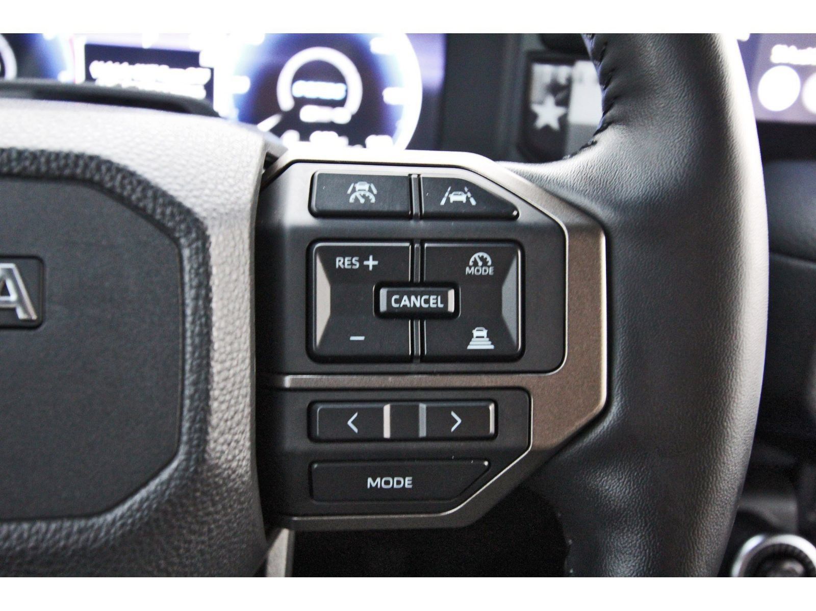 Used 2025 Toyota Land Cruiser w/ Premium Package AWD/4WD image 19