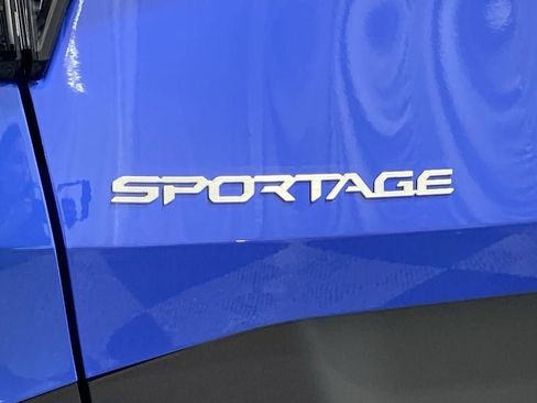 New 2026 Kia Sportage EX FWD image 31