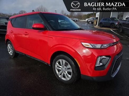 Used 2021 Kia Soul LX image 1