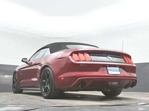 Used 2017 Ford Mustang Convertible RWD image 43