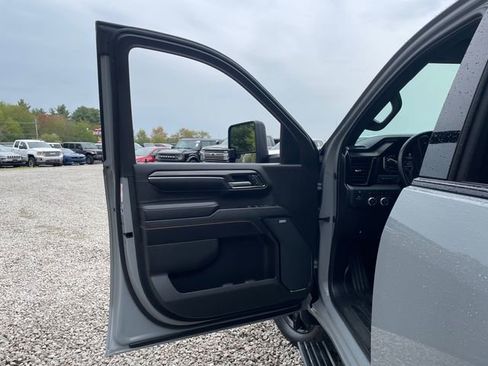 Used 2024 GMC Sierra 2500 AT4 w/ AT4 Premium Plus Package AWD/4WD image 23