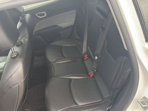 Used 2022 Jeep Compass Latitude w/ Sun and Sound Group AWD/4WD image 11