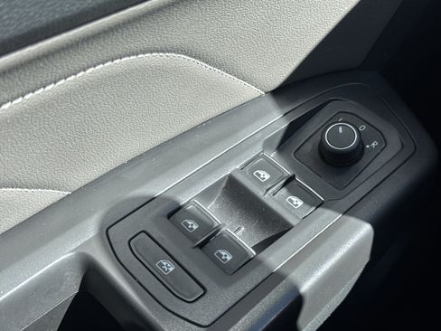 Used 2022 Volkswagen Atlas SE image 22