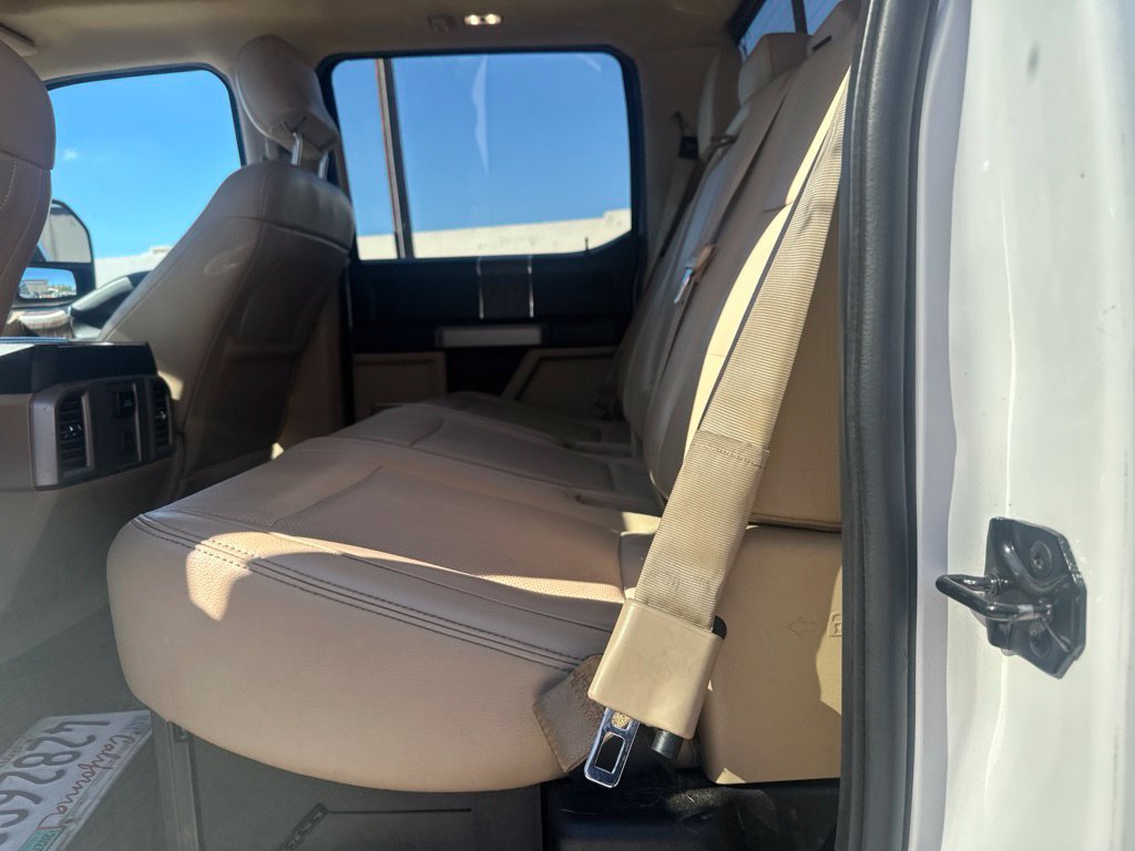 Used 2017 Ford F250 Lariat w/ Lariat Ultimate Package AWD/4WD image 11