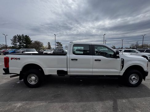 Used 2024 Ford F250 XL w/ FX4 Off-Road Package AWD/4WD image 7
