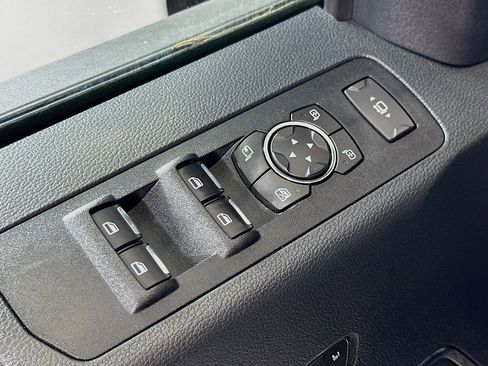 Used 2022 Ford F250 Lariat w/ Lariat Ultimate Package image 19