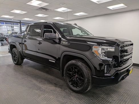 Used 2021 GMC Sierra 1500 Elevation w/ X31 Off-Road Package image 3