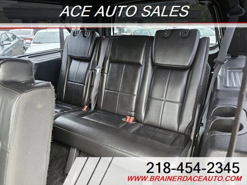 Used 2012 Lincoln Navigator L 4WD image 21