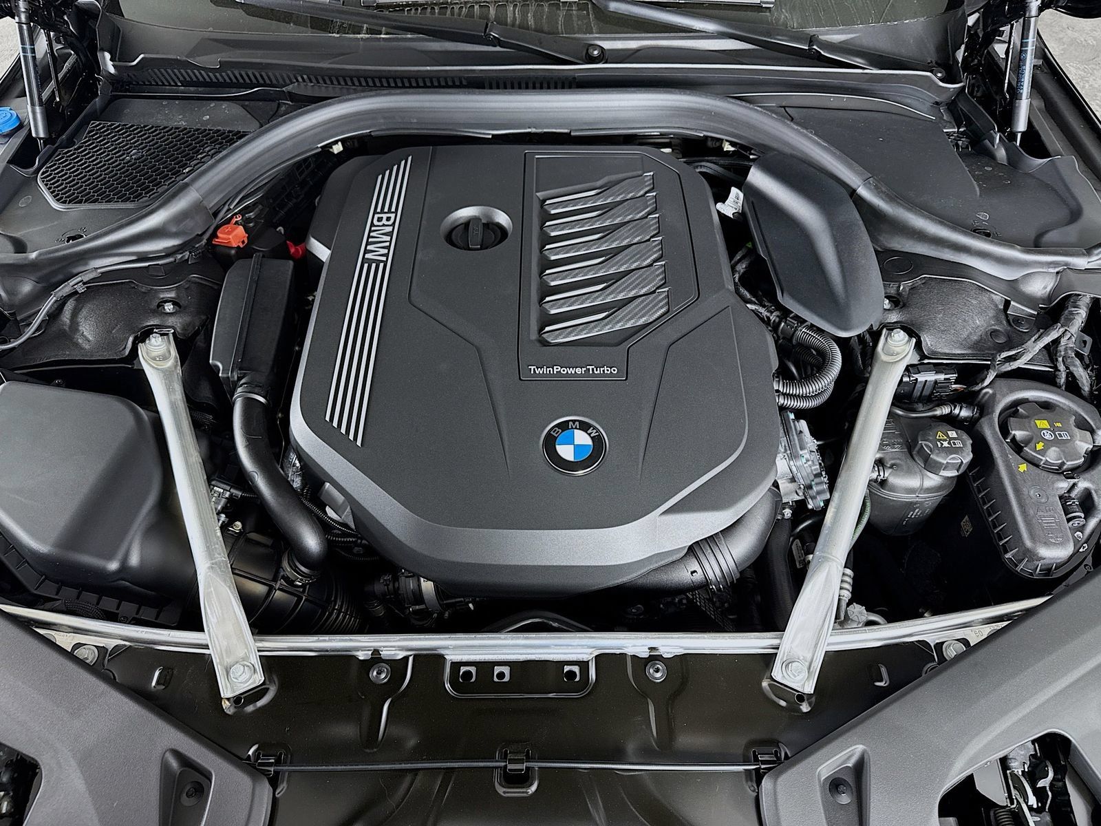 Used 2026 BMW 840i RWD image 32