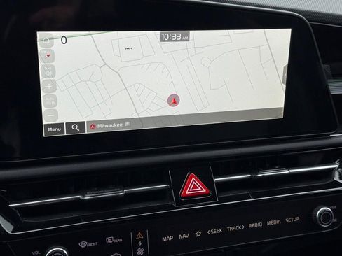 New 2026 Kia Niro EX image 12