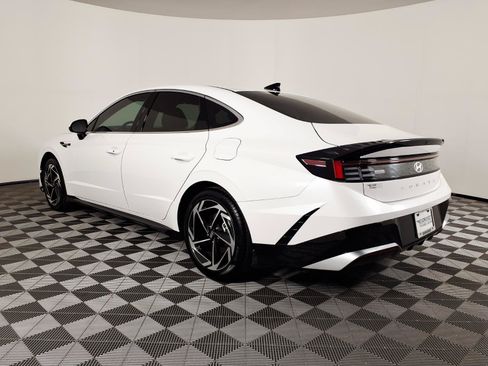 Certified 2026 Hyundai Sonata SEL FWD image 6