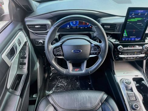 Used 2021 Ford Explorer ST w/ Equipment Group 401A AWD/4WD image 23
