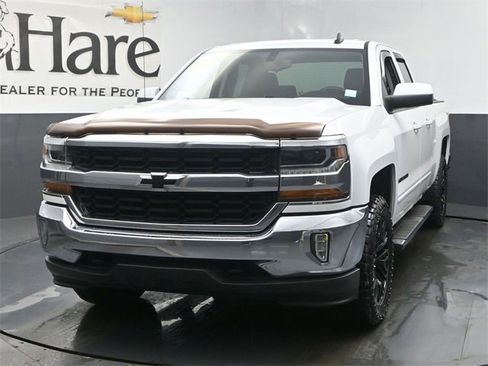 Used 2017 Chevrolet Silverado 1500 LT w/ All Star Edition image 7