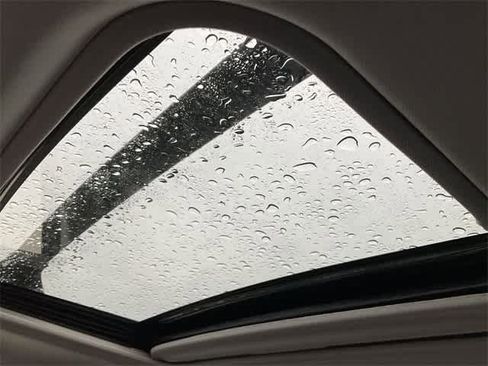 Used 2025 Toyota RAV4 XLE Premium image 15