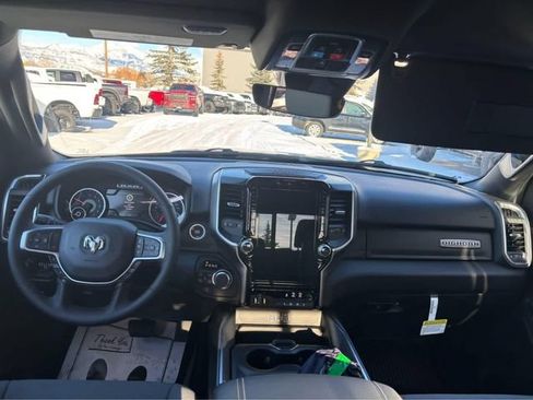 New 2026 RAM 1500 Big Horn AWD/4WD image 25