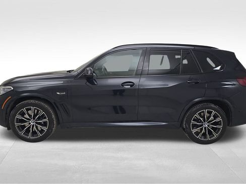 Certified 2023 BMW X5 xDrive45e w/ Executive Package image 6