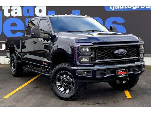 Used 2024 Ford F350 Lariat w/ Sport Appearance Package image 2