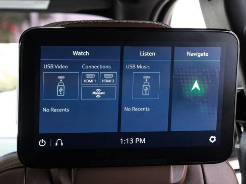 Used 2021 Chevrolet Suburban High Country RWD image 42