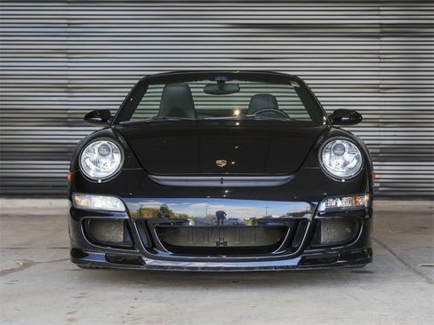 Used 2006 Porsche 911 Carrera image 10