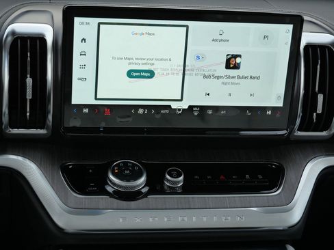 New 2026 Ford Expedition Platinum w/ Platinum Ultimate Package image 12