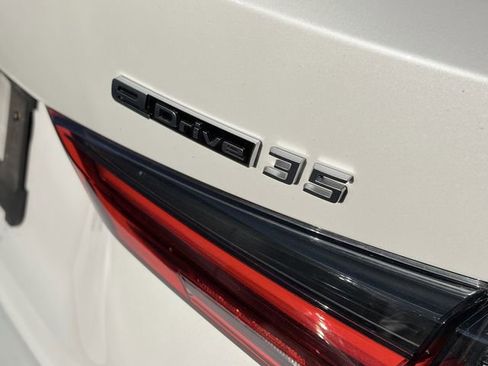 Used 2023 BMW i4 eDrive35 w/ Premium Package image 5