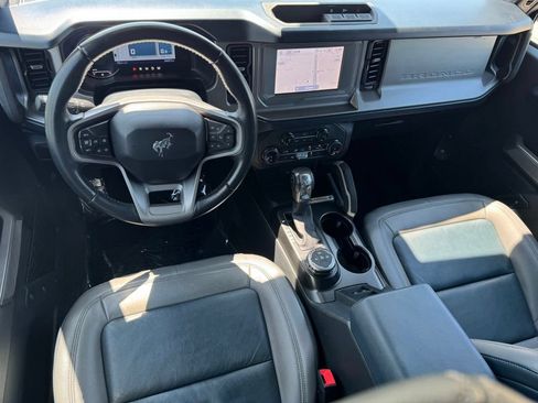 Used 2022 Ford Bronco Outer Banks AWD/4WD image 10