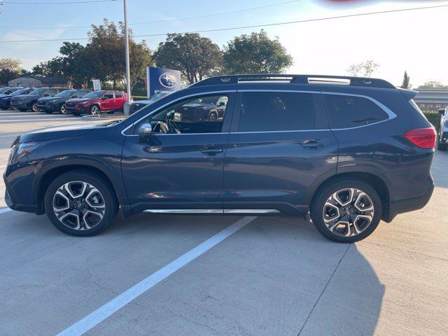 Used 2023 Subaru Ascent Limited w/ Technology Package AWD/4WD image 5