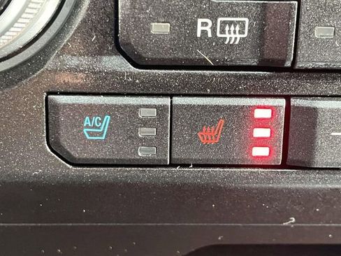 Used 2017 Ford F350 Platinum w/ Platinum Ultimate Package image 31