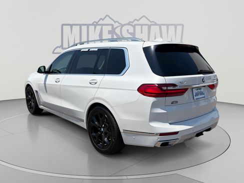 Used 2019 BMW X7 xDrive40i w/ Cold Weather Package AWD/4WD image 3