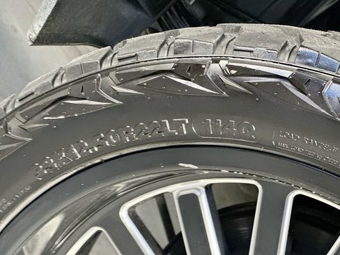Used 2019 Chevrolet Silverado 2500 LTZ w/ Duramax Plus Package AWD/4WD image 33