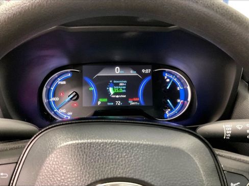 Used 2025 Toyota RAV4 LE AWD/4WD image 24