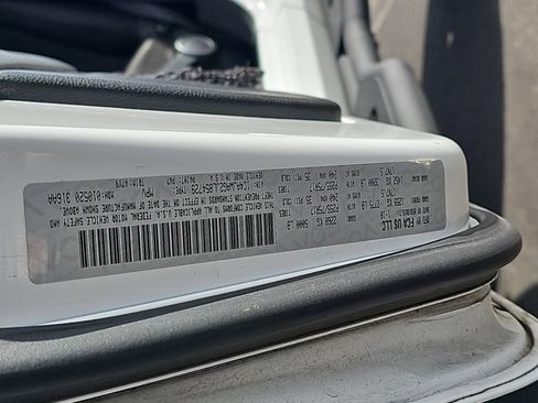 Used 2018 Jeep Wrangler Sport image 40