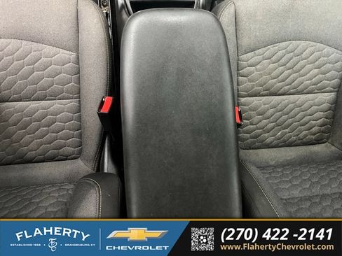 Used 2020 Chevrolet Equinox LT w/ Driver Convenience Package FWD image 33