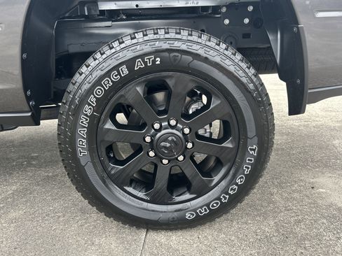 New 2025 RAM 2500 Big Horn AWD/4WD image 19