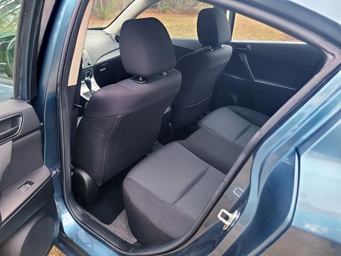 Used 2010 MAZDA MAZDA3 i Sport image 16