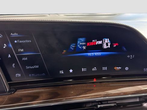 Certified 2023 Cadillac Escalade Sport Platinum AWD/4WD image 16