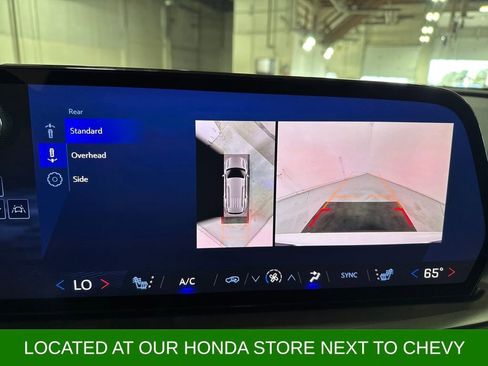 Certified 2024 Chevrolet Traverse LT image 12