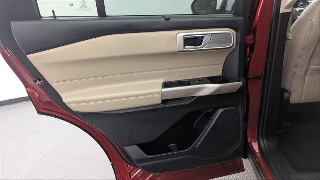 Used 2023 Ford Explorer Limited RWD image 16