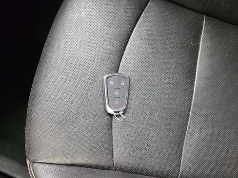 Used 2020 GMC Terrain SLT image 32