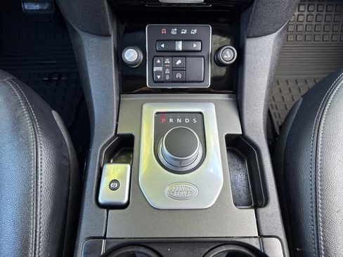 Used 2016 Land Rover LR4 HSE Silver Edition AWD/4WD image 26