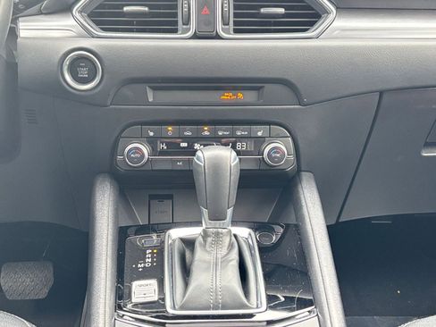 Used 2025 MAZDA CX-5 AWD 2.5 S w/ Preferred Package image 18