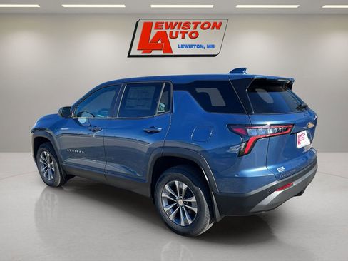 New 2026 Chevrolet Equinox LT w/ Convenience Package II AWD/4WD image 11